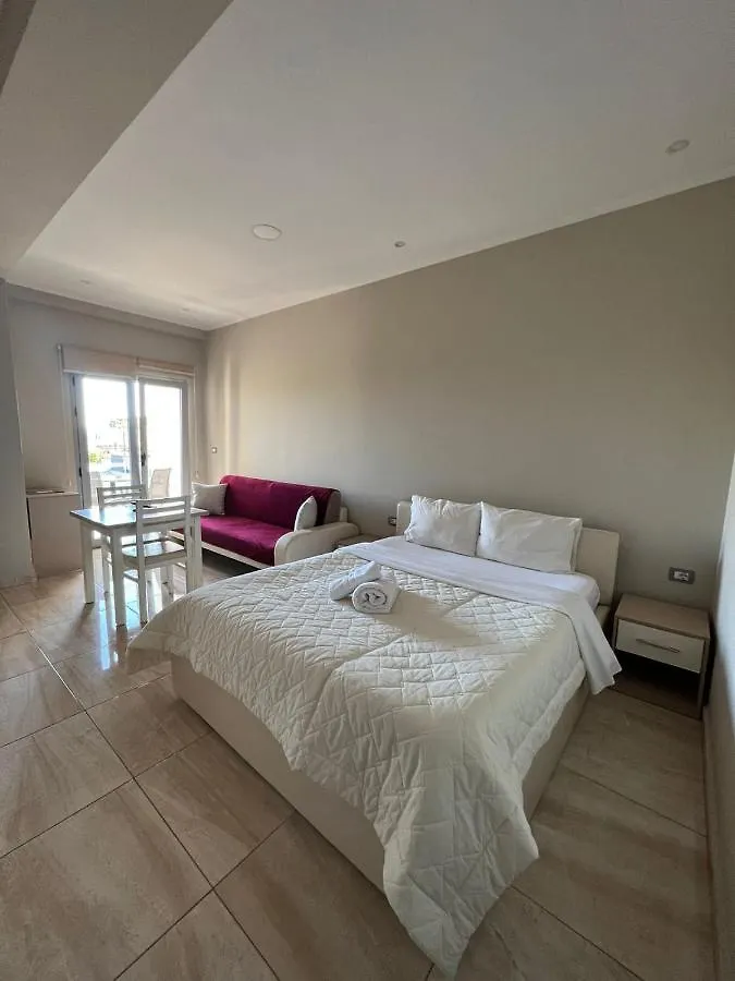 Hotel Renti Velipojë