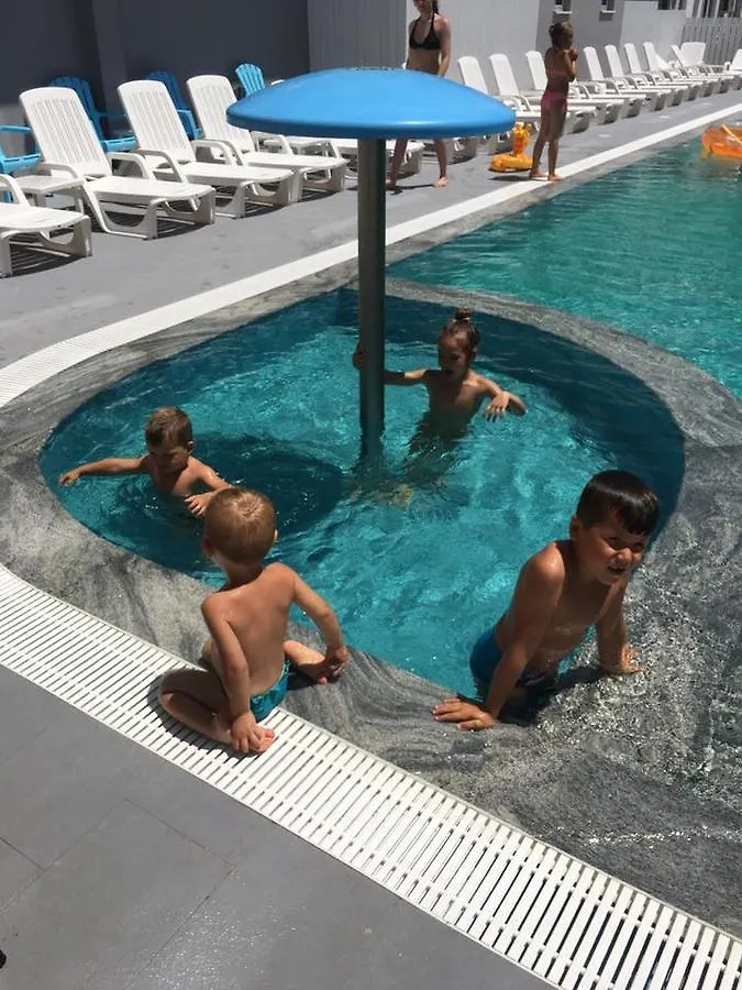 Hotel Renti Velipojë 4*,  Albania